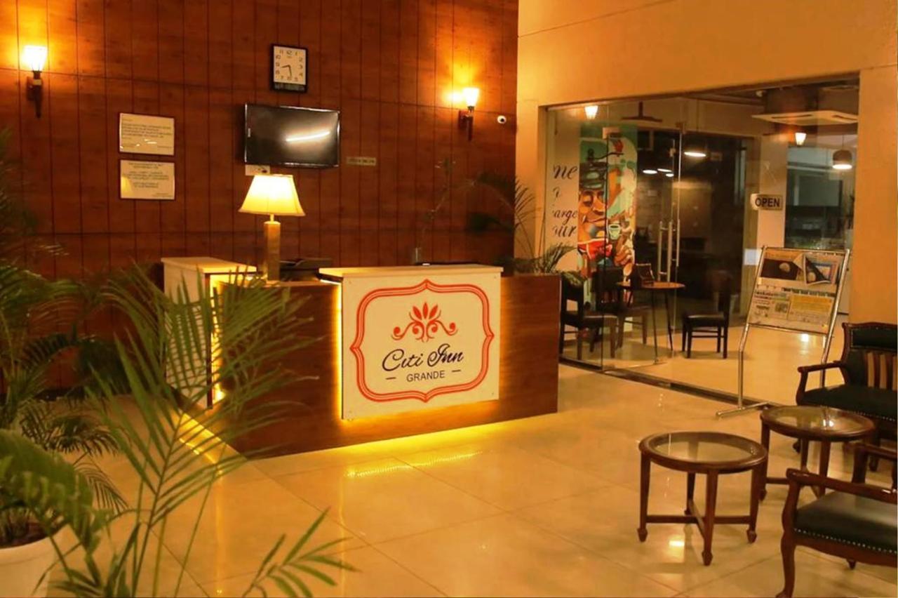 Hotel Citi Inn Grande Zirakpur Екстер'єр фото